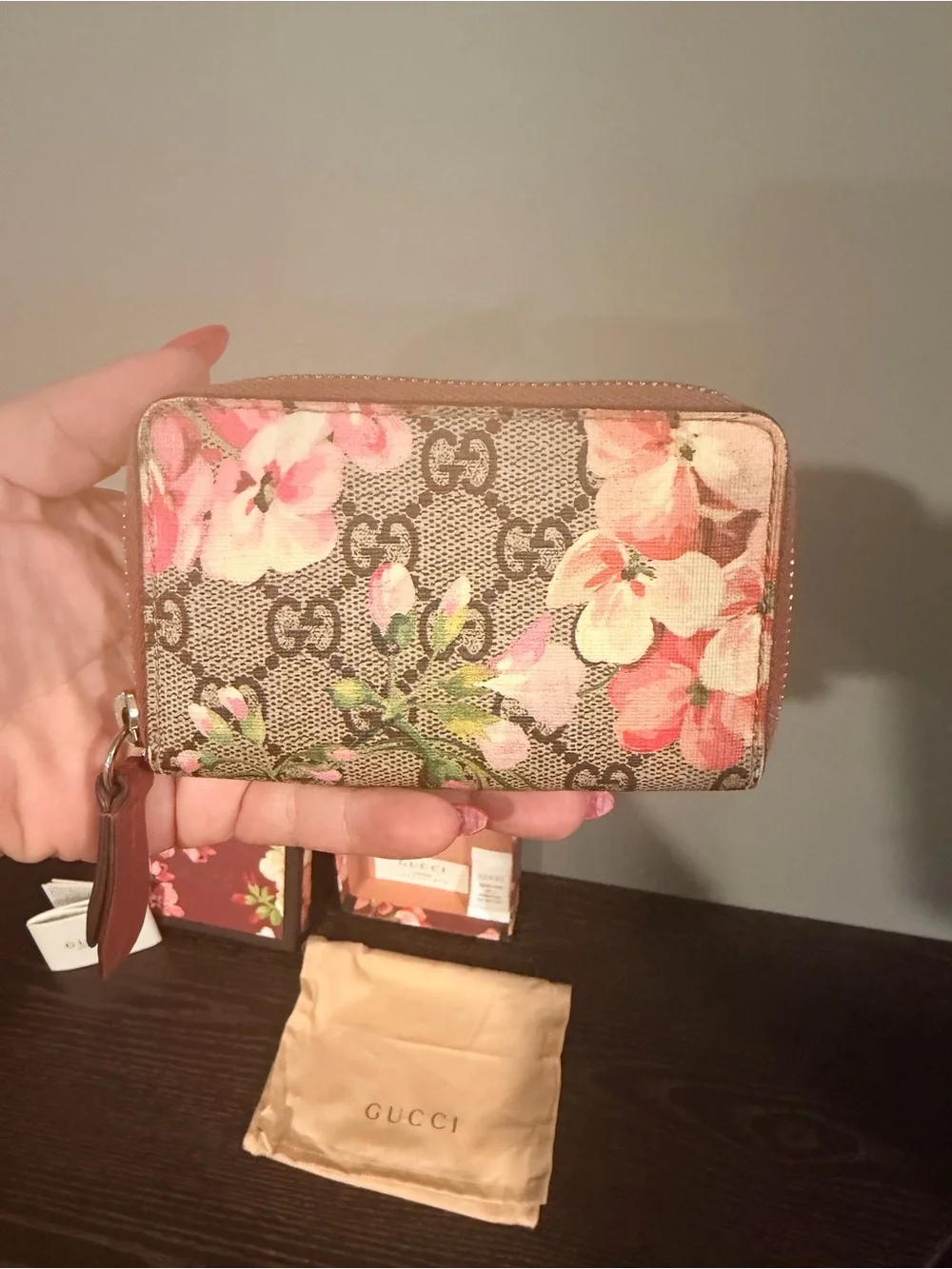 Gucci GG Supreme Zip Around Wallet w/ Pink Floral Accents, Box & Dusty Included